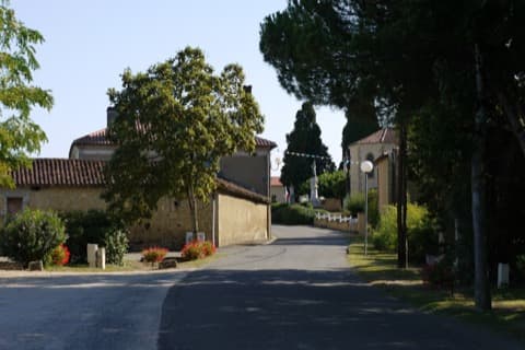 Couvreur Clermont-Pouyguillès
